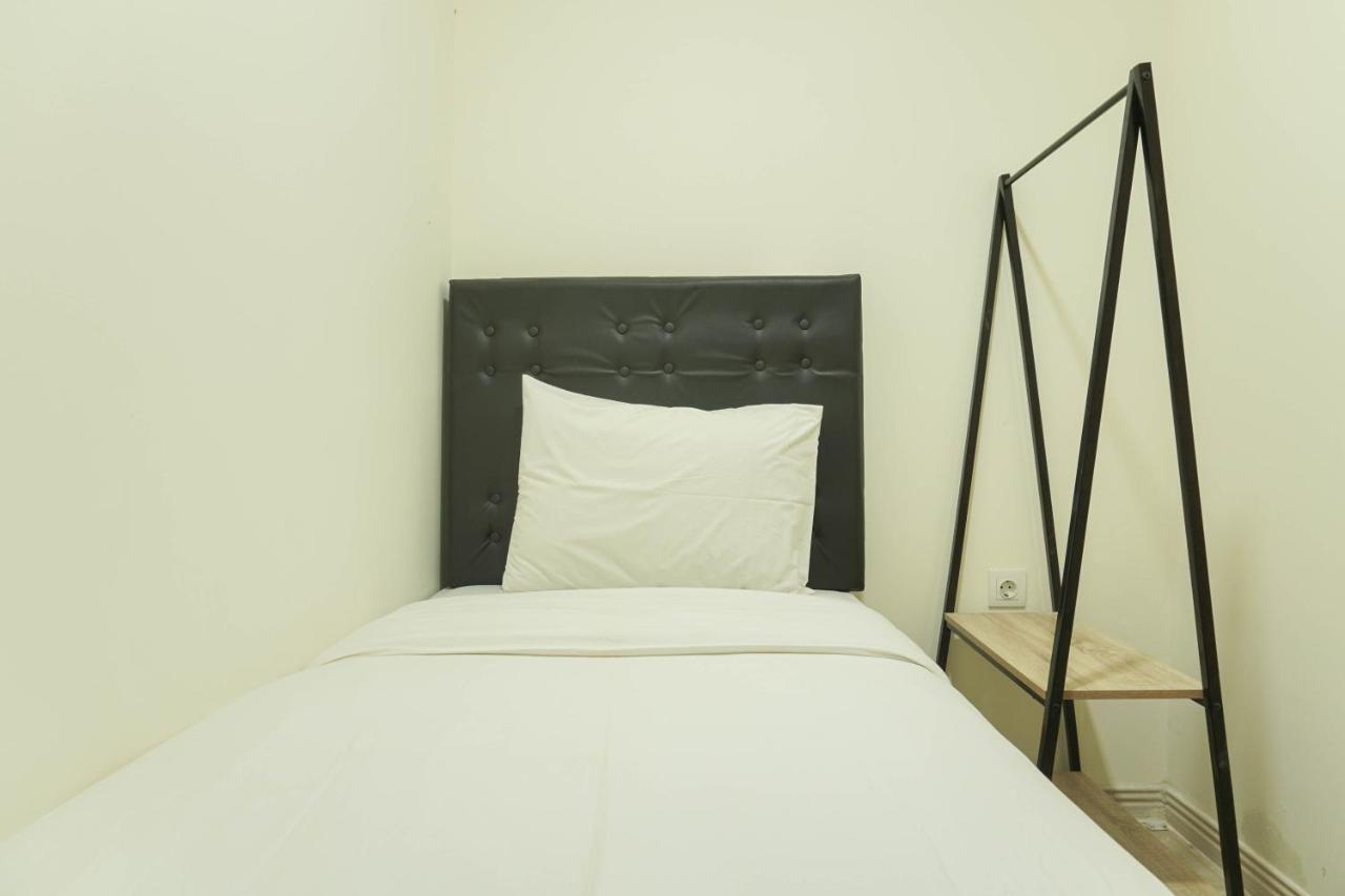 Brand New And Modern 2br Meikarta By Travelio * Bekasi